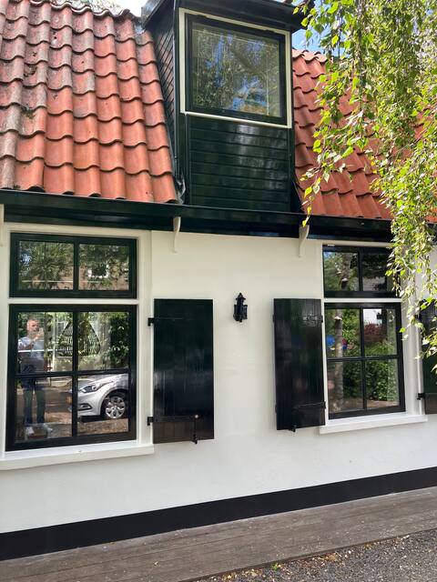 Tastefully decorated  entire house