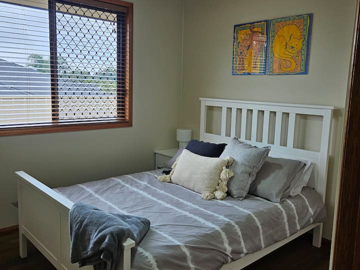 საძინებელი 3