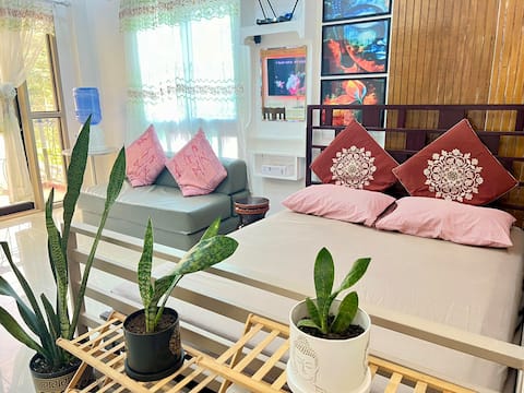 Airconditioned Studio Unit WGV1 (With Balcony)