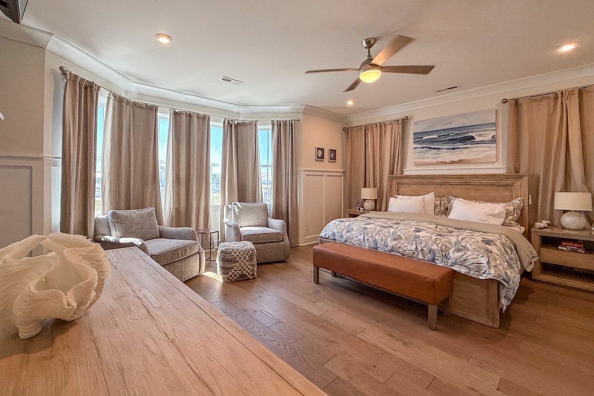 De master bedroom dient als je toevluchtsoord. 