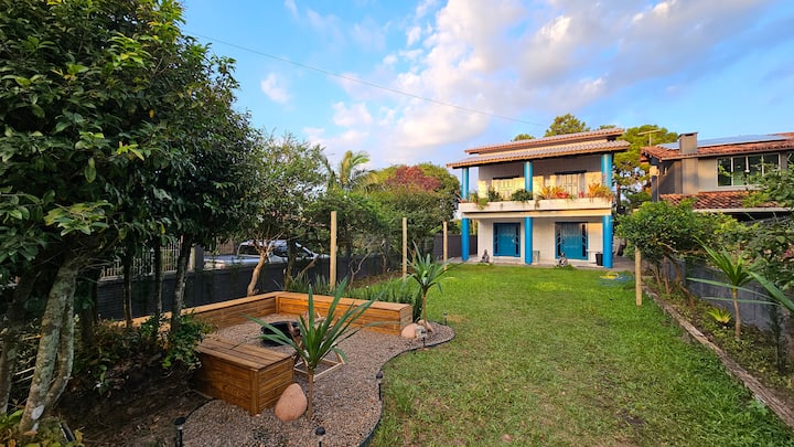 A Casa Da Ferrugem +Jacuzzi +ÁRea Fogueira - Garopaba