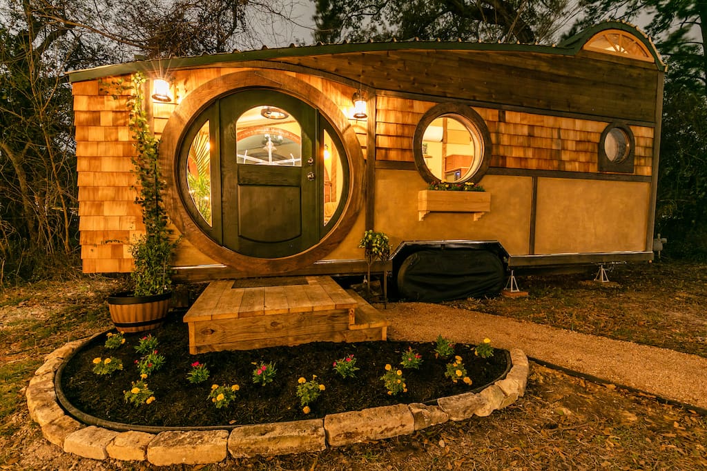 Airbnb Houston Hobbit House