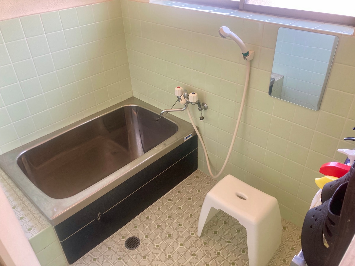 共用フルバスルーム