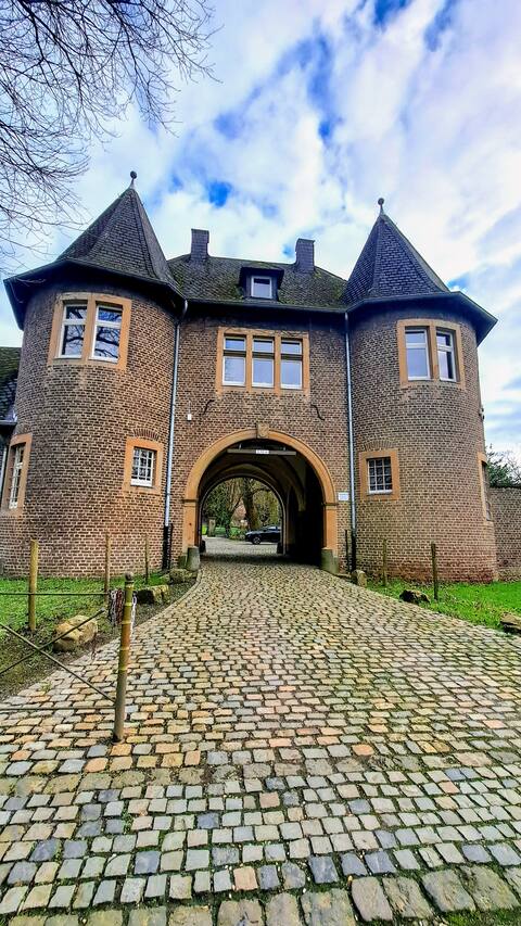 Schloss Rimburg - Apartments am Schlosshof