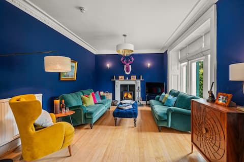 Rosebank House - 6 bedrooms, 8 bathrooms, EV point