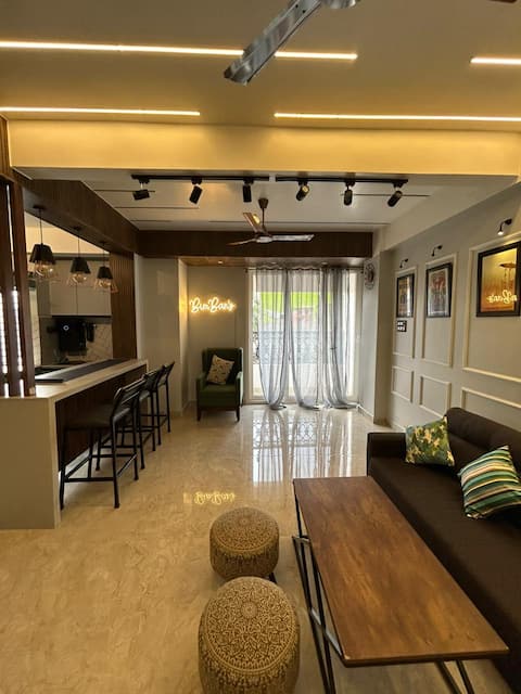 BimBan’s-A modern chic apartment.