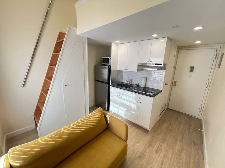 Cute Quiet Renovated Uws Studio W/ Elevator #618 - 紐約, NY