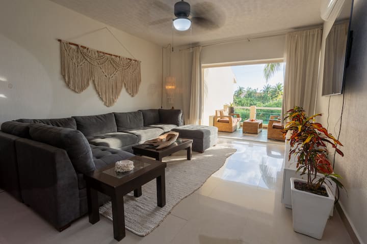 Stunning Large Remodeled Penthouse-big Canal Views - Puerto Aventuras