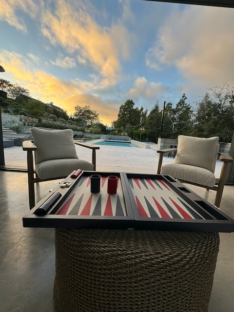 Top Airbnb: Montecito Mtn View Pool House in Montecito