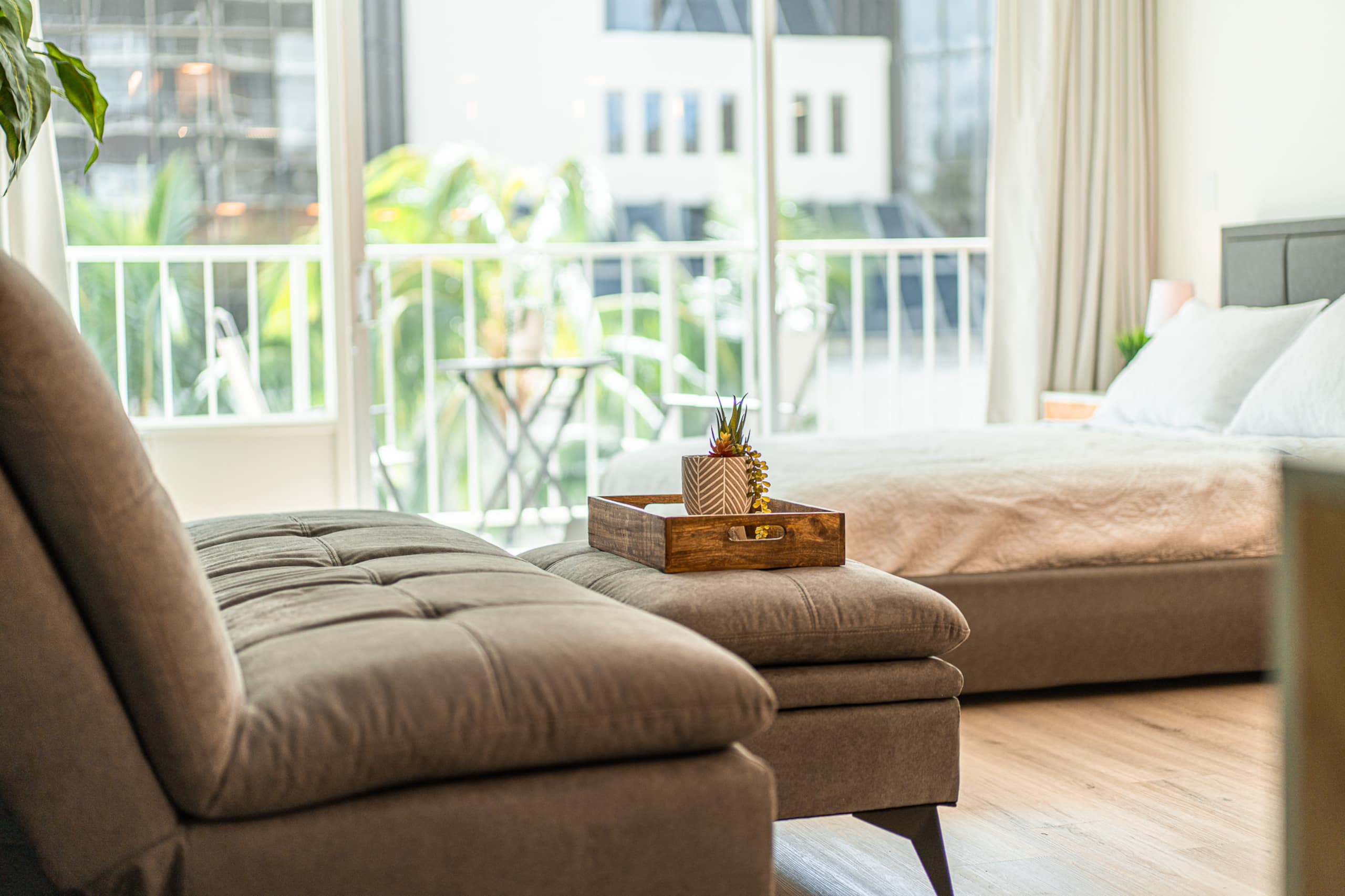 Condo in Honolulu · ★4.92 · Studio · 2 beds · 1 private bath - Image 8