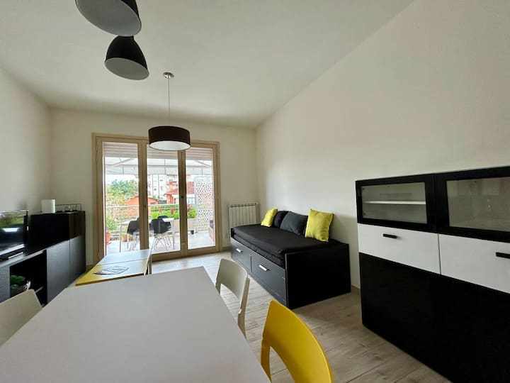 8380 Lory's House, Flat With City View - Roma