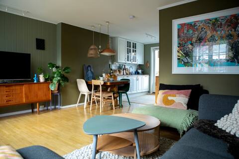 Family-friendly house near the city center with garden and garage