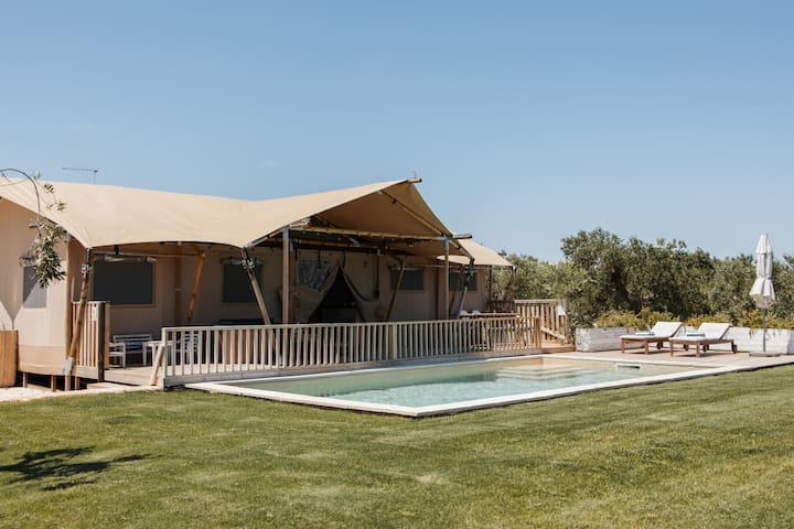 Luxury glamping 5 bedroom – A/C, sea view & pool