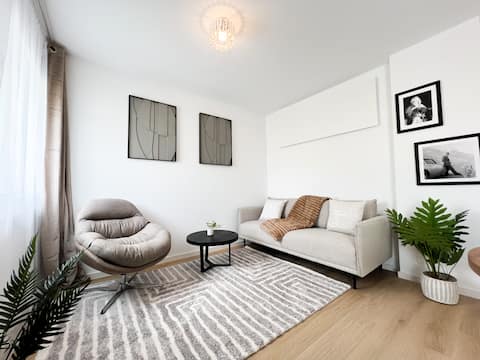 Leistungsstarkes Airbnb: Apartment DUS City - (4th Floor - Rooftop Apt. 10) in Stadtmitte