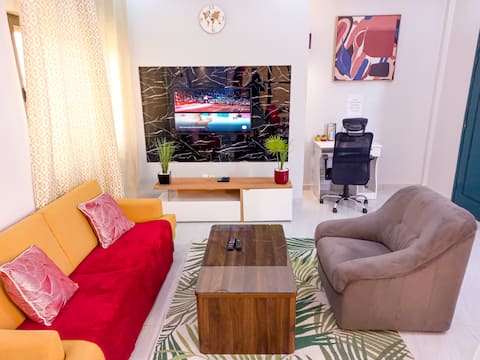 peaceful, clean accommodation + generator