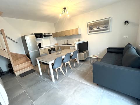 Townhouse 3 bedrooms 2 parking spaces