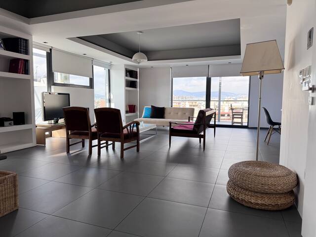 Kerameikos Spacious Loft