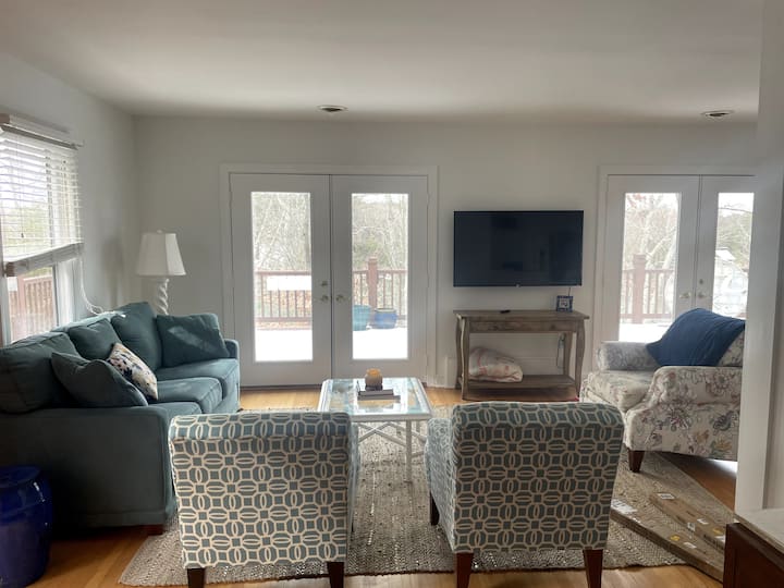 Waterfront Cottage With Dock - Lusby, MD