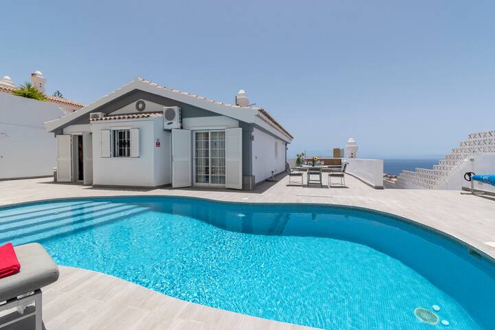 Tenerife Villas Online managed Airbnb listing 2