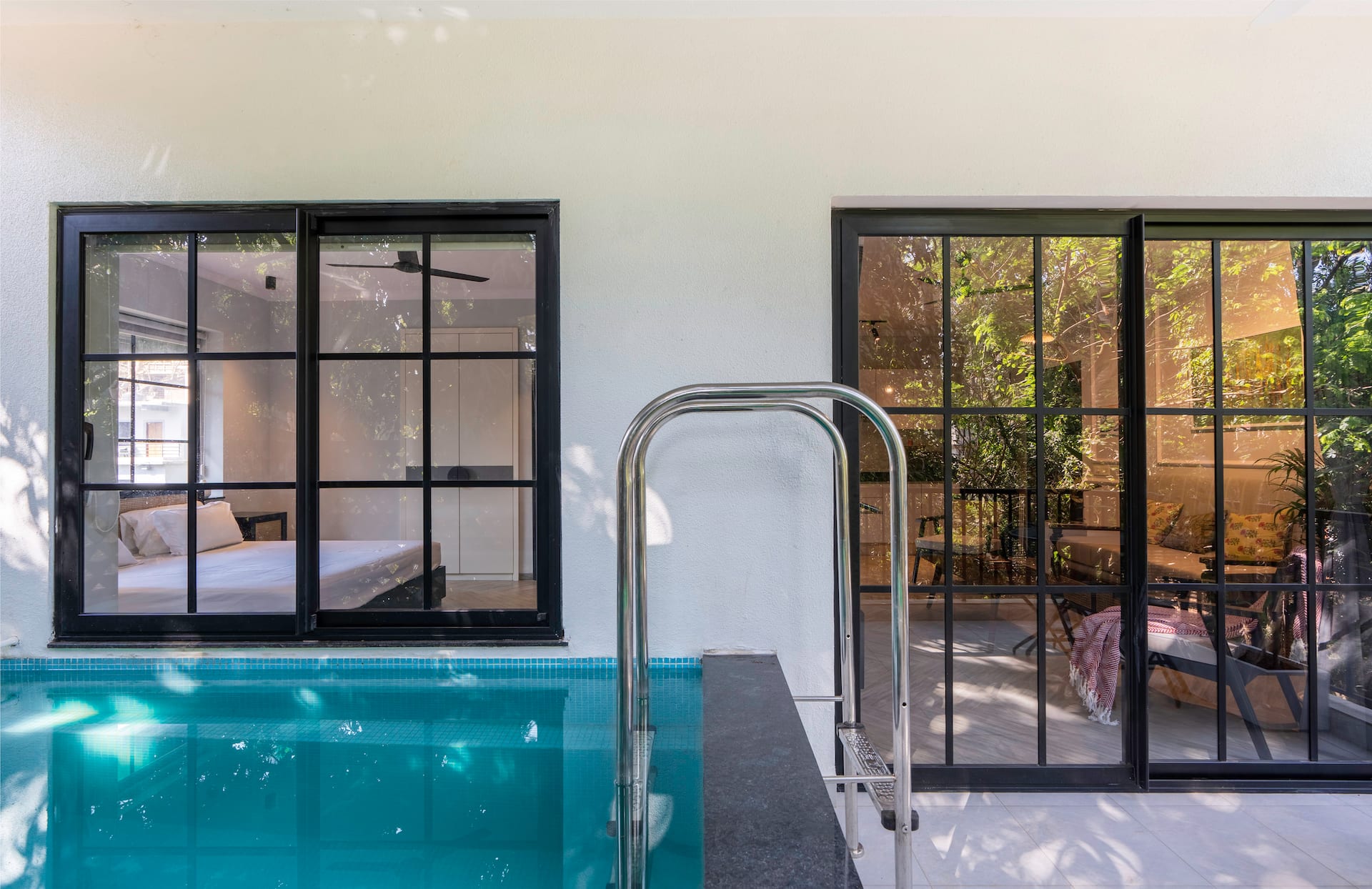 Luxury Apt | Private Pool | 6 Mins from Beach