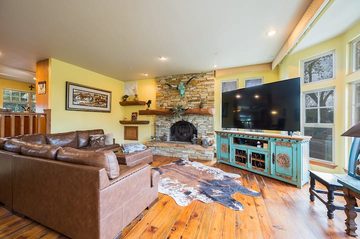 5br/3.5 Estate-pool,jacuzzi, Ping Pong, Playground - Santa Margarita, CA