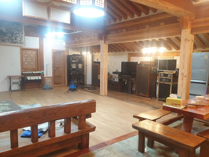 მისაღები სივრცე