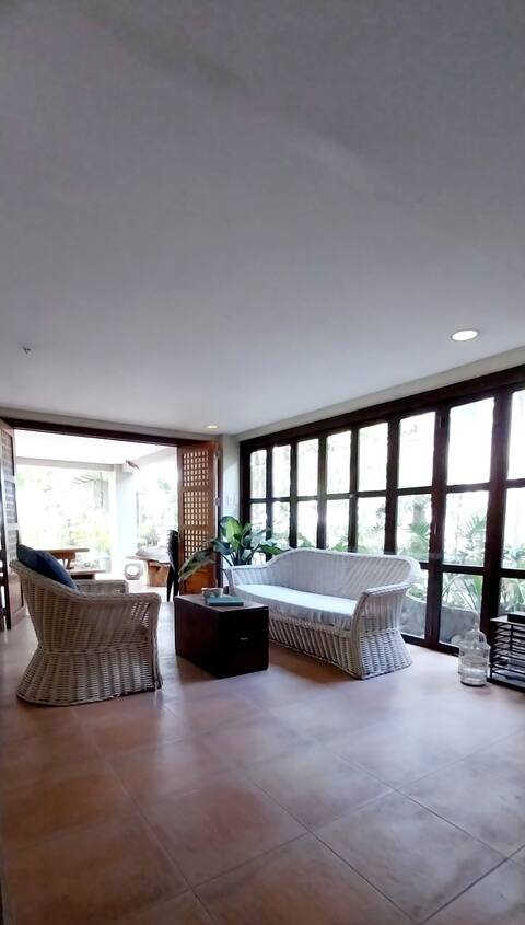 Casa Cristina Matuod Beachfront (1 room)
