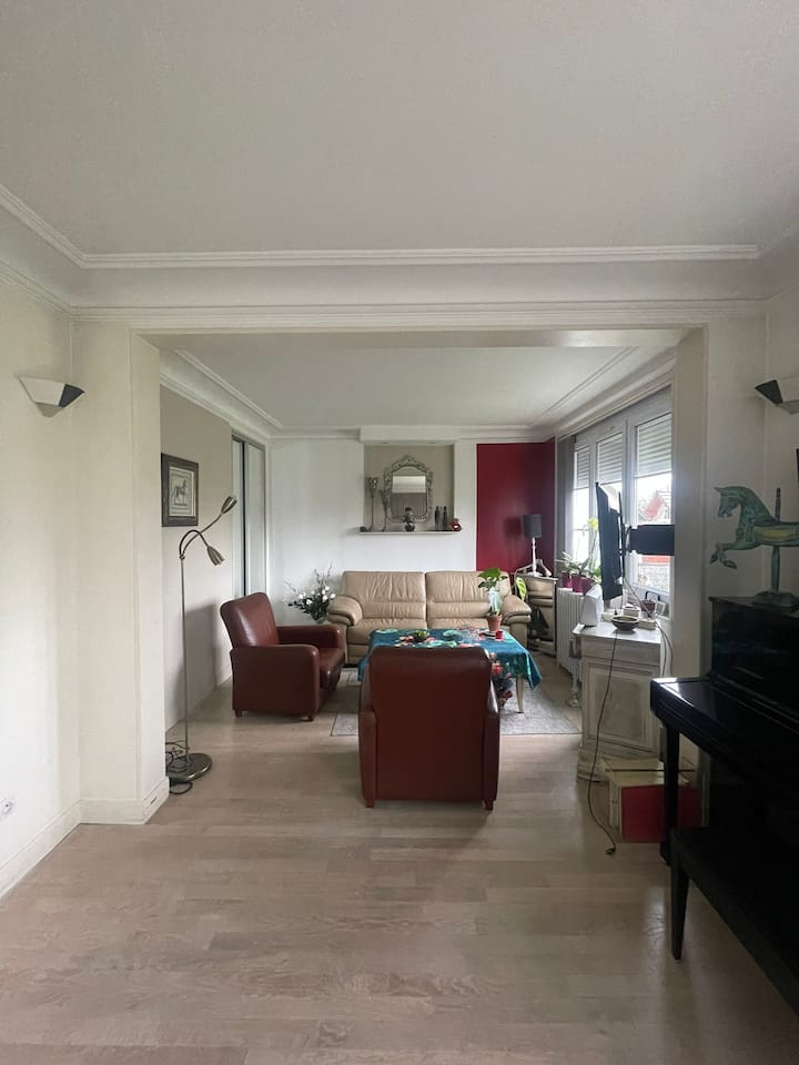 Grande Chambre Lumineuse Rdc Proche Cnfdi - Yerres