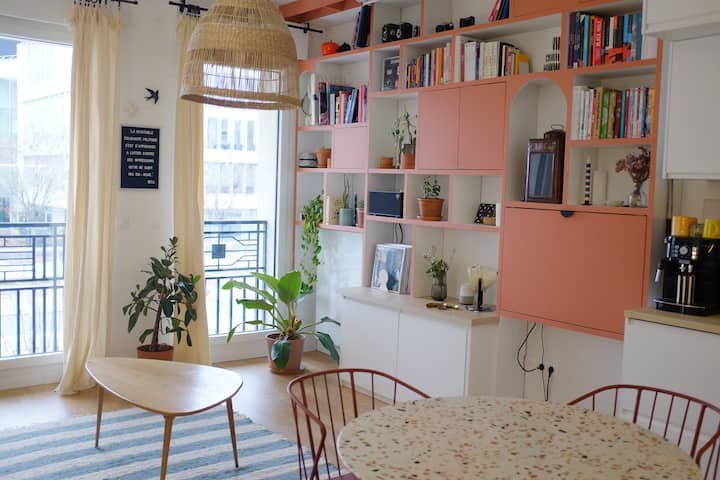Appartement Cosy Avec Terrasse - Paris En 10 Min - Porte de Clignancourt
