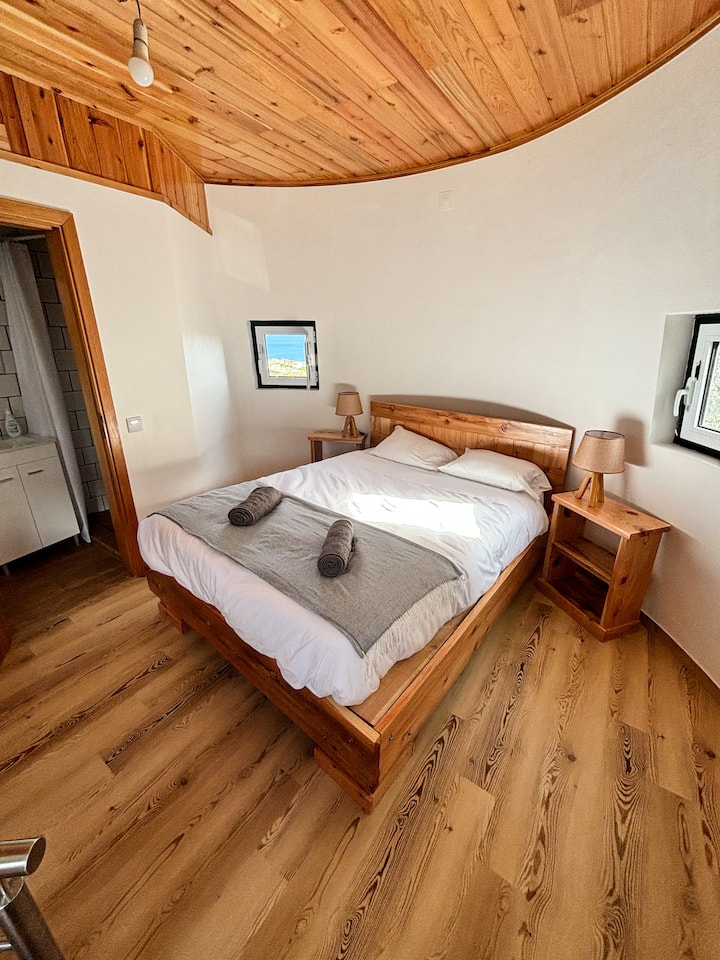 საძინებელი 1