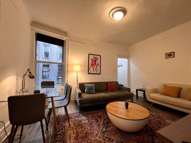 Three bedroom apartment, Downtown Manhattan
