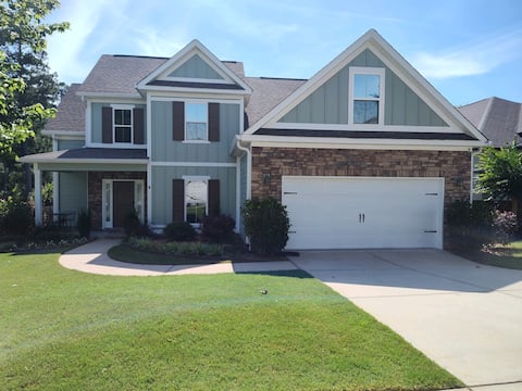 Master's Rental - Pond View House