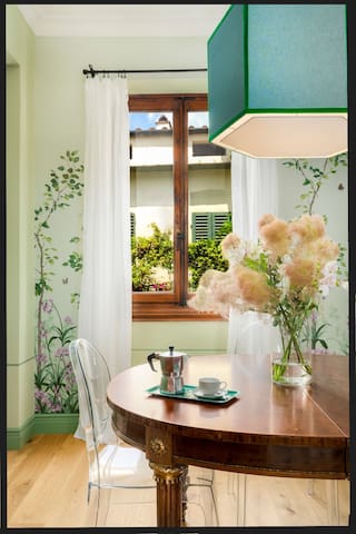 Fabulous 3bd apartment in the heart of Florence gallery image 5