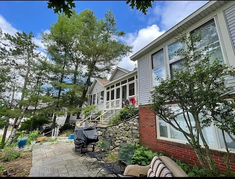 Home on Lake Winnisquam