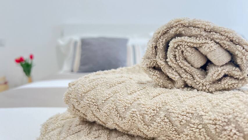 New and elegant apartment on the Navigli[Netflix] gallery image 4