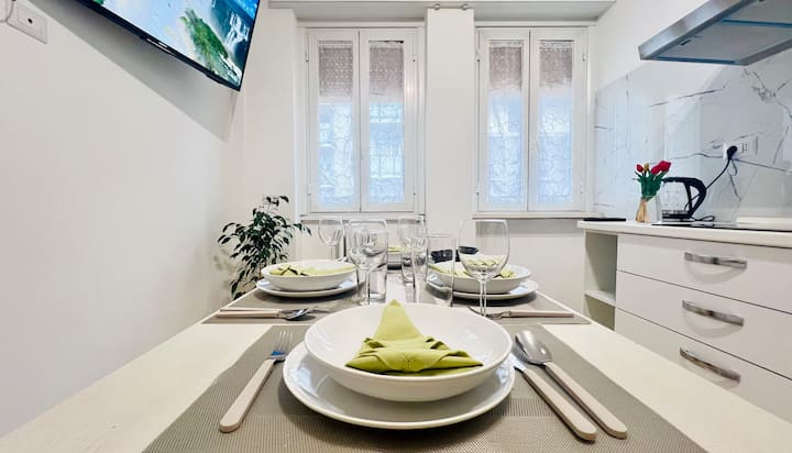 New And Elegant Apartment On The Navigli[netflix] - 