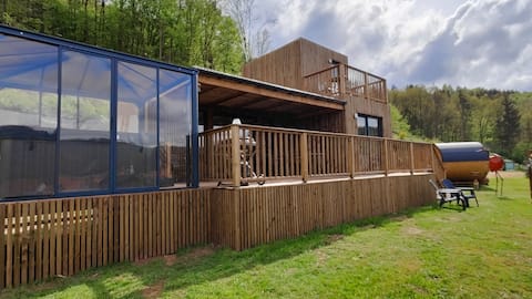 Top performing Airbnb: Chalet "Aux Sons des Cloches" Jacuzzi® + Sauna + view in Bas Rhin