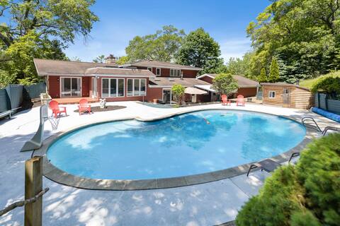Brand New | Pool | Fire Pit | Pool Table | Gm Room