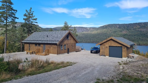 New family cabin for hiking, skiing, fishing, mountain biking