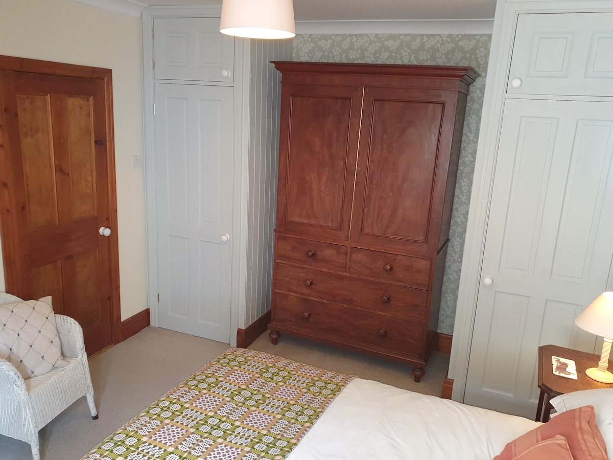 საძინებელი 3