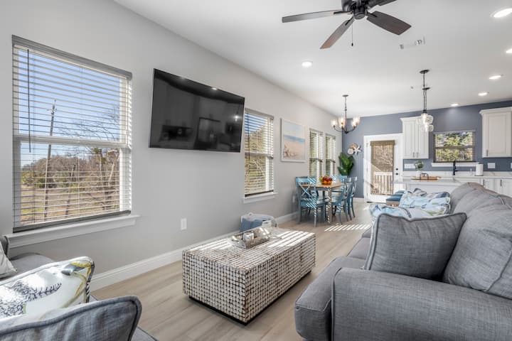 Brand New House, Beach Views, Heated Pool, Bocce! - Biloxi, MS