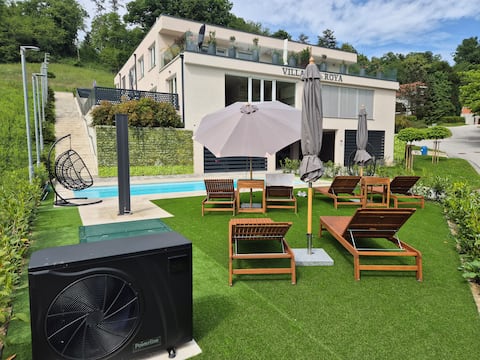 Villa de Roya | Luxury One Bedroom Apartment (B)