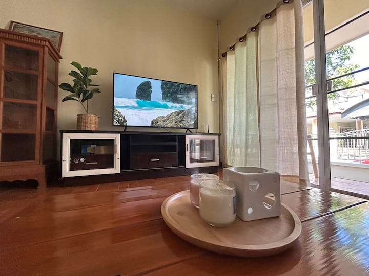 The Charming Stay - Thành phố Chiang Mai
