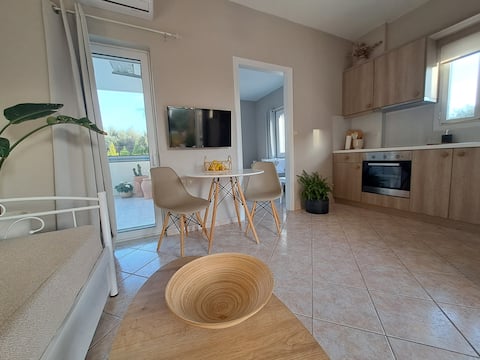 Wave Sanudo apts, free parking