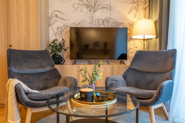 Modern Stylish Apt Wth Terrace & Garage Near Metro - 布拉格