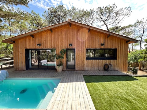 Villa with pool, South Beach