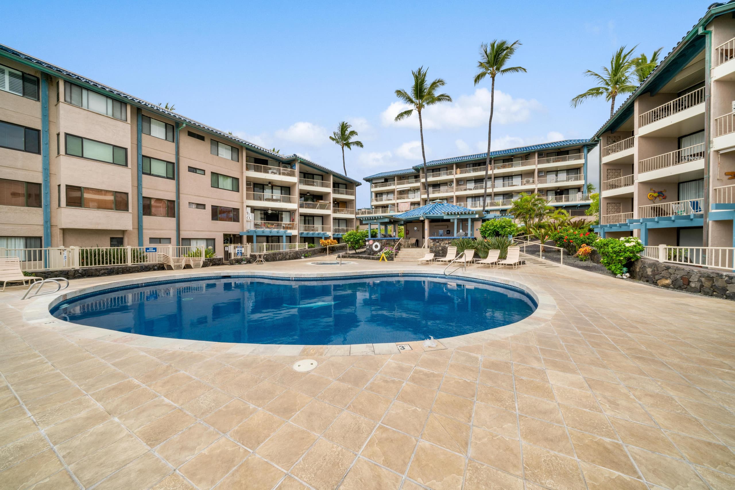 Condo in Kailua-Kona · ★4.71 · 1 bedroom · 2 beds · 1 bath - Image 31
