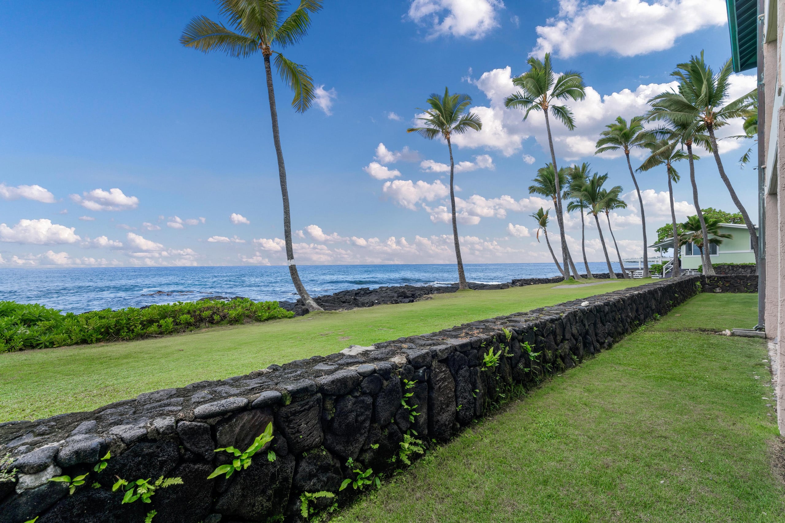 Condo in Kailua-Kona · ★4.71 · 1 bedroom · 2 beds · 1 bath - Image 20