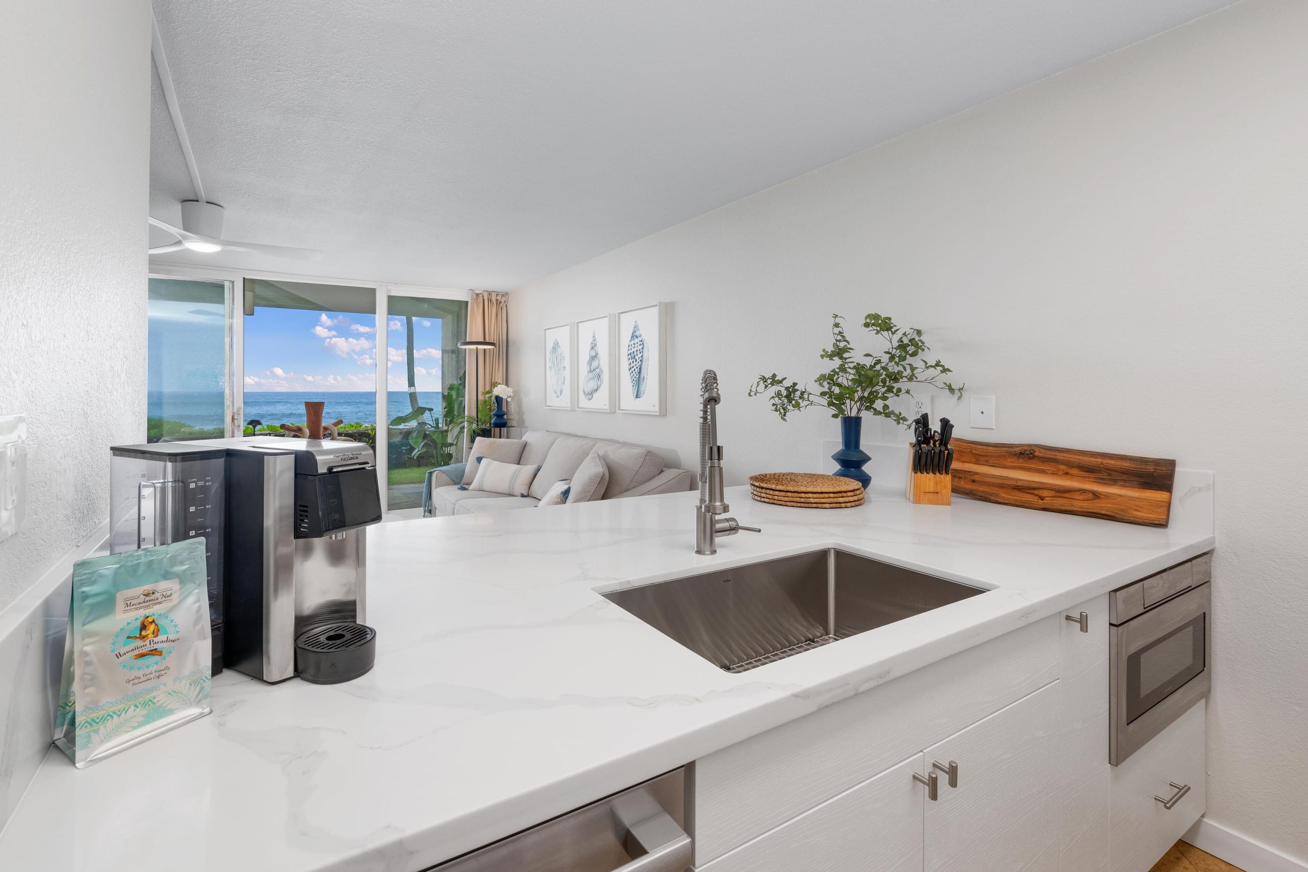 Condo in Kailua-Kona · ★4.71 · 1 bedroom · 2 beds · 1 bath - Image 12