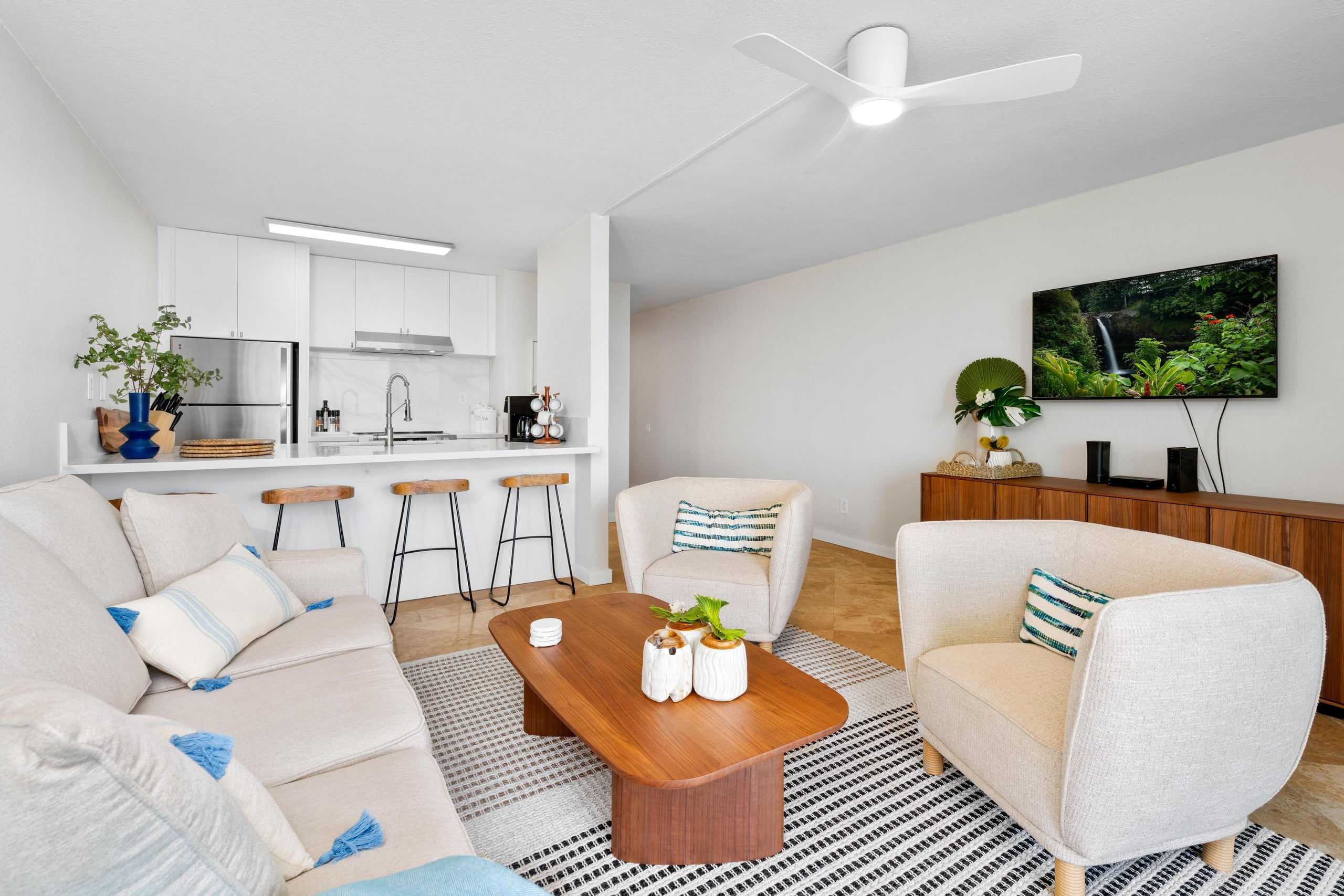 Condo in Kailua-Kona · ★4.71 · 1 bedroom · 2 beds · 1 bath - Image 3